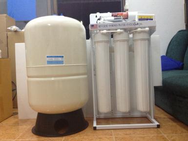 RO 20 พร้อมขาตั้ง 9000 บาท รวมถัง 14000 บาท